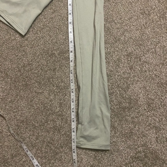 Cropped long sleeve - Picture 4 of 4